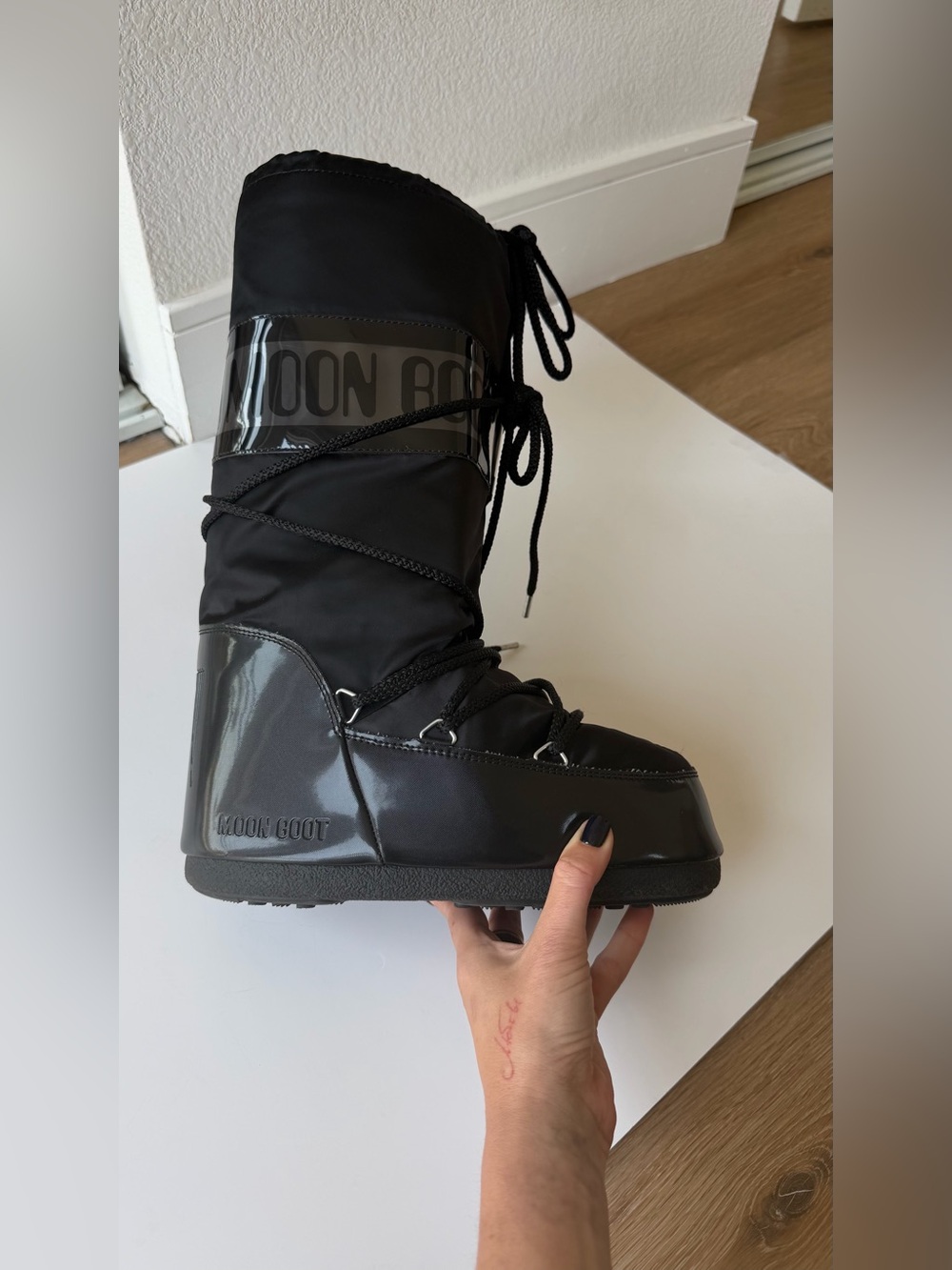 Moon Boot High - New View 4